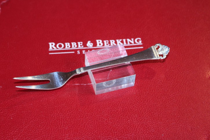 R&B Robbe & Berking kleine Wurst Gabel Rosenmuster 800er Silber ca. 15cm & 21g