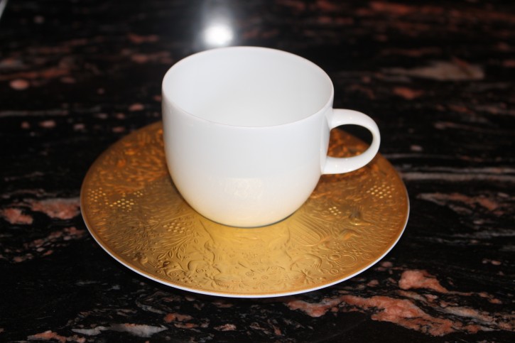 Rosenthal Zauberflöte Sarastro Kaffee Tasse & Untertasse in Gold 0,22l Wiinblad