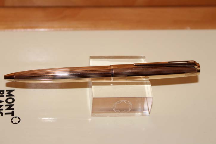 Montblanc Meisterstück Kugelschreiber N° 1876 aus massiv 585er / 14 Karat Gold
