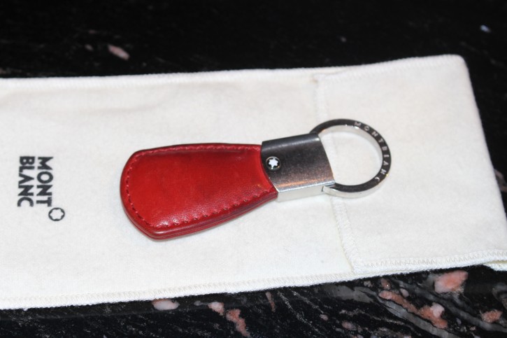 Montblanc Meisterstück Schlüsselanhänger Key Ring Leder in Rot ca. 9cm