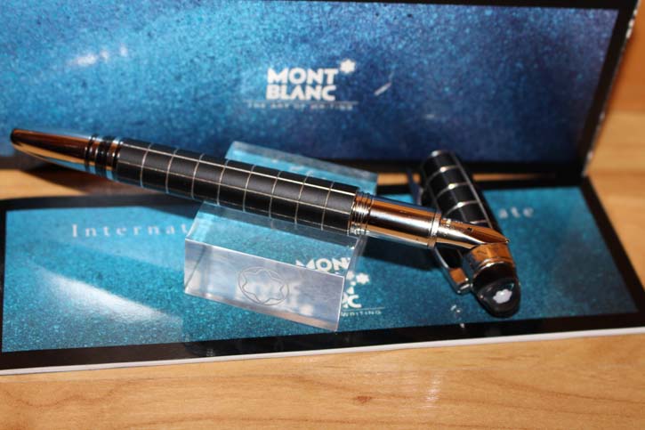 Montblanc Starwalker Rubber / Steel Line Füllfederhalter Fountain Pen in OVP