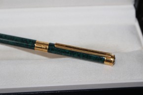 Montblanc Noblesse Kugelschreiber in Grün marmoriert & Gold
