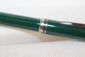 Montblanc Generation Platin Kugelschreiber in Grün und platiniert