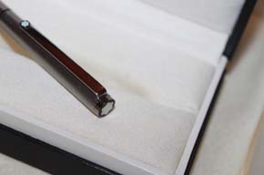 Montblanc Slim Line 2 Farben Kugelschreiber in Silbern satiniert